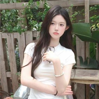 女猫